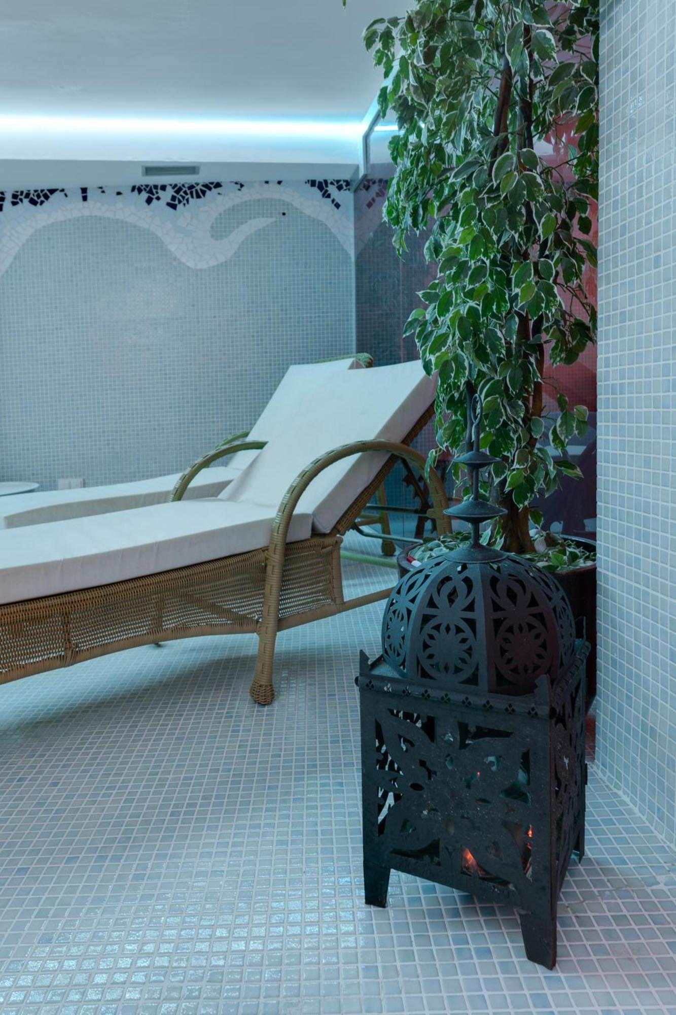 Daniya Denia Spa & Business 4* Luaran gambar