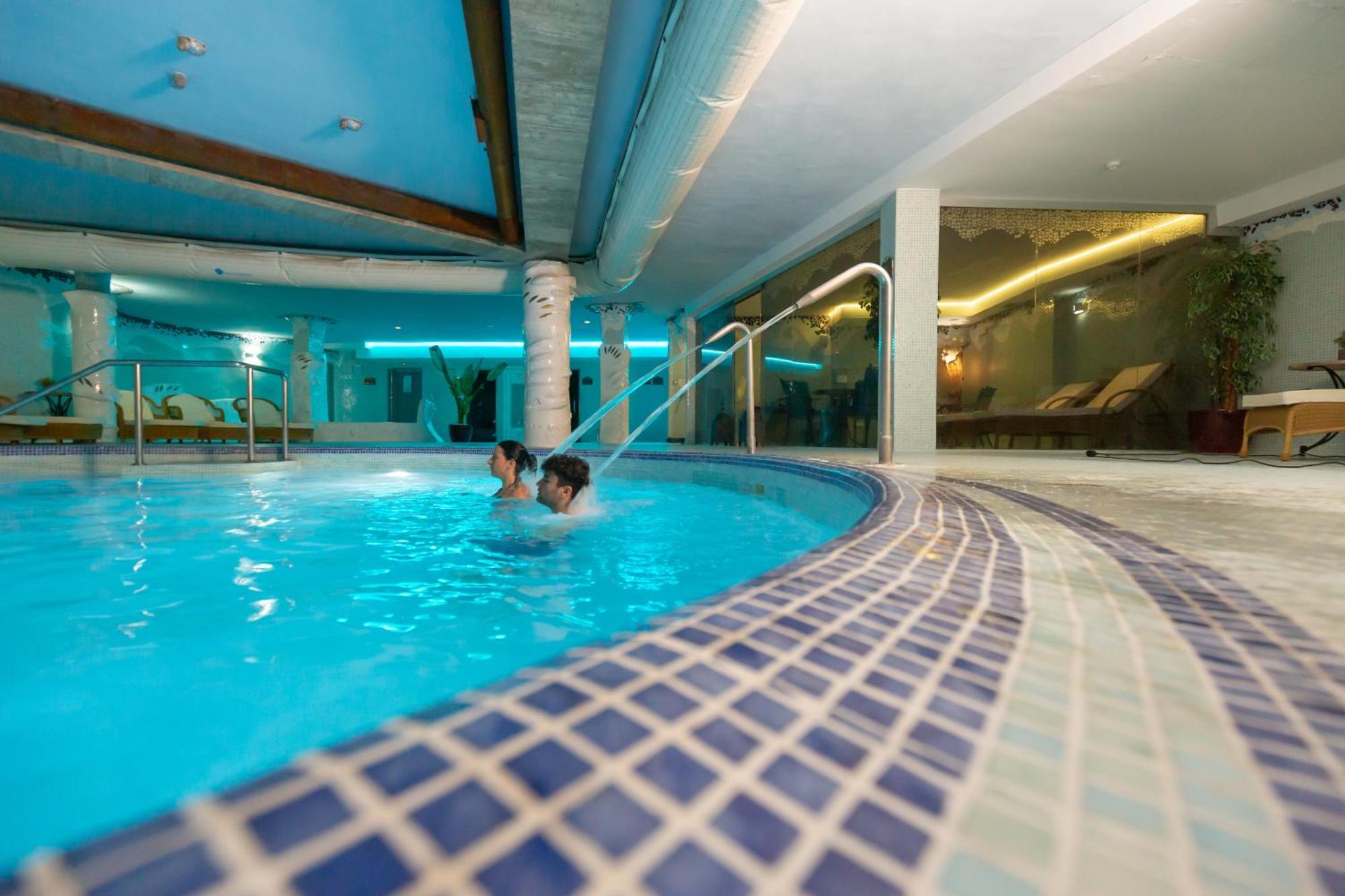 Daniya Denia Spa & Business 4* Luaran gambar